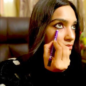 Plum NaturStudio All-Day-Wear Kohl Kajal Black Brilliance
